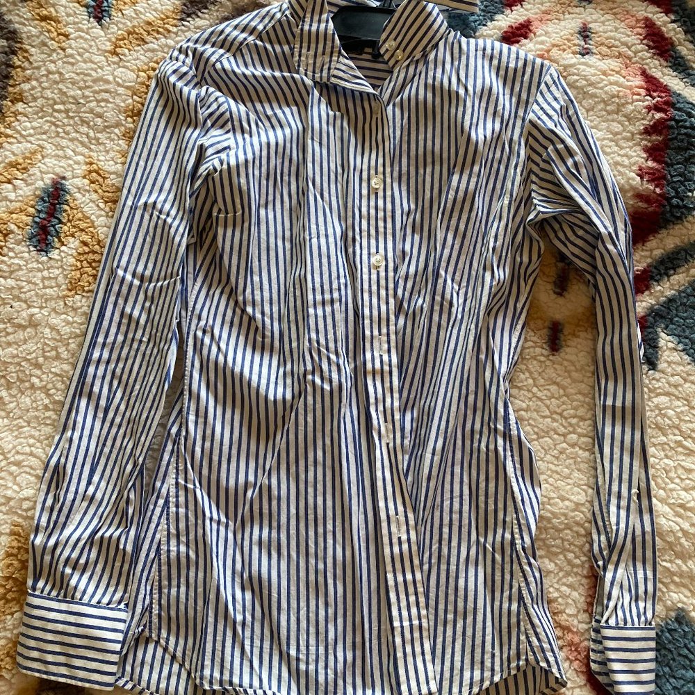 BEAUTIFUL and NEW/NEVER WORN Beacon Hill Show Shirt size 32